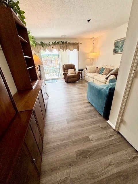272 Greenbrook Drive #272, Stoughton, MA Photo #9