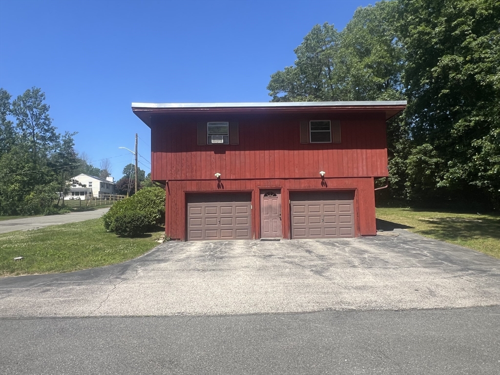 50 Sun Valley Dr
