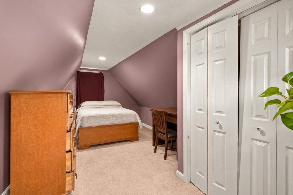 57 Hillcrest St, Waltham, MA Photo #13
