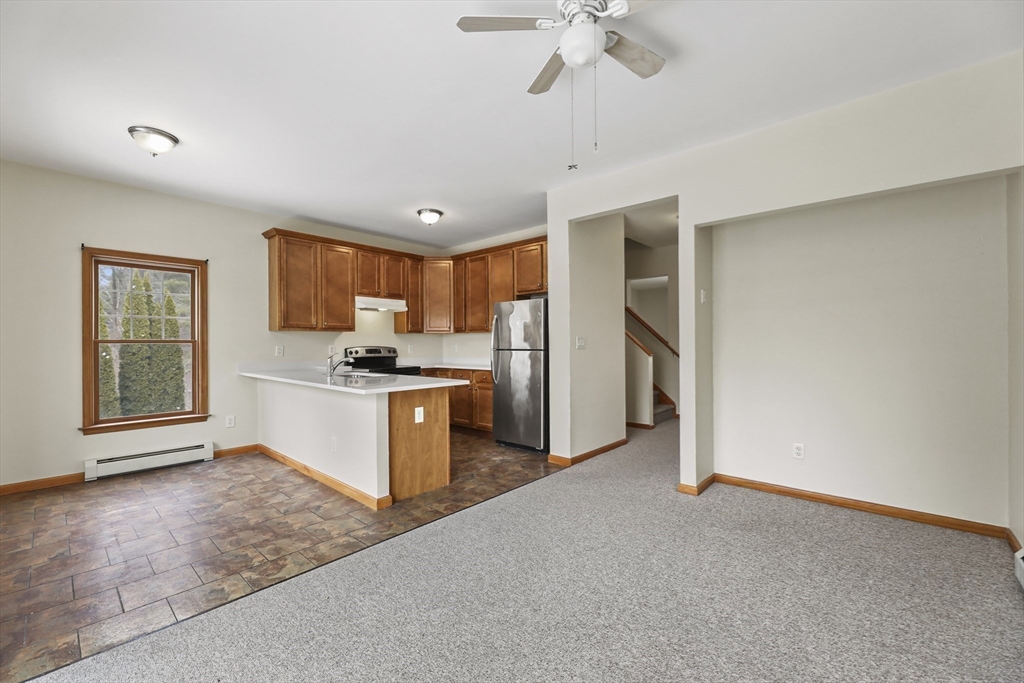 6 Rose Ct W 6