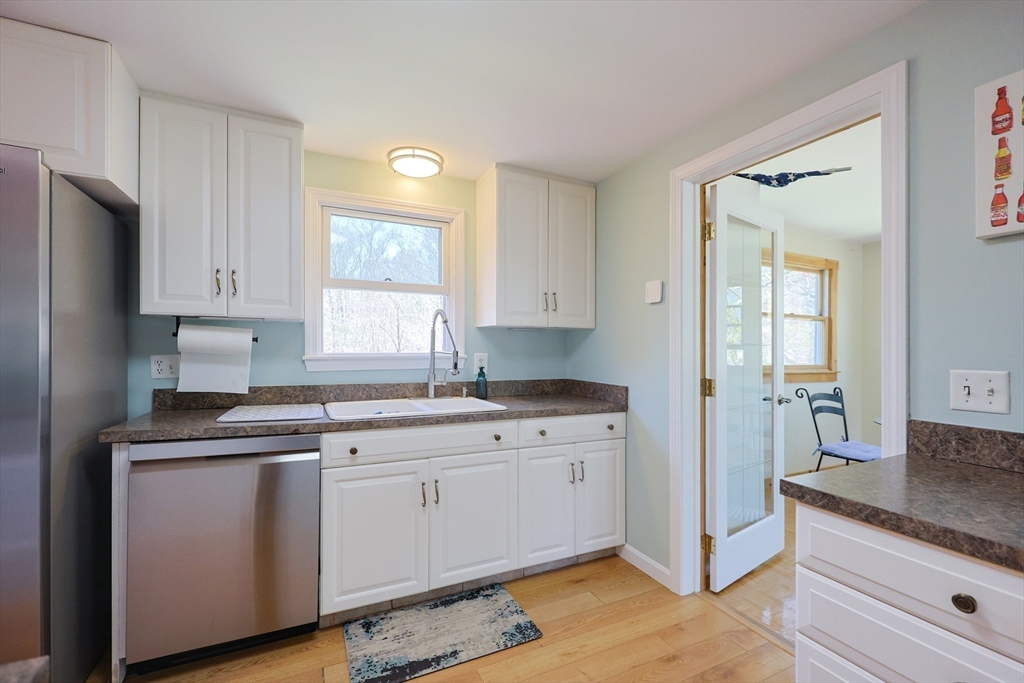 Bellingham, Massachusetts 02019, United States, 4 Bedrooms Bedrooms, ,3 BathroomsBathrooms,Residential,Active,115588