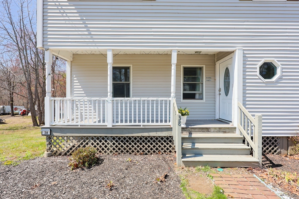 38 Farm St