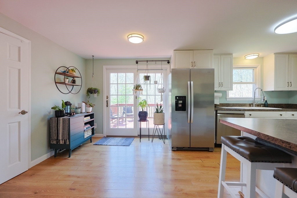 Bellingham, Massachusetts 02019, United States, 4 Bedrooms Bedrooms, ,3 BathroomsBathrooms,Residential,Active,115588