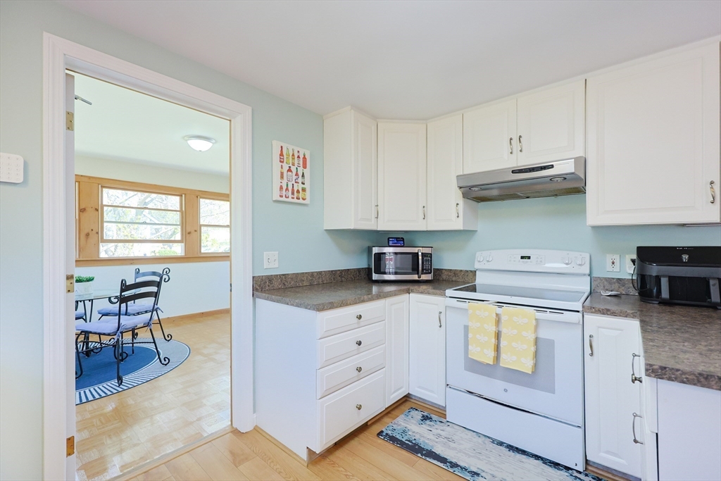 Bellingham, Massachusetts 02019, United States, 4 Bedrooms Bedrooms, ,3 BathroomsBathrooms,Residential,Active,115588