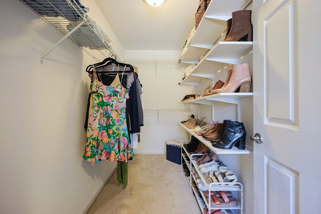 Bellingham, Massachusetts 02019, United States, 4 Bedrooms Bedrooms, ,3 BathroomsBathrooms,Residential,Active,115588