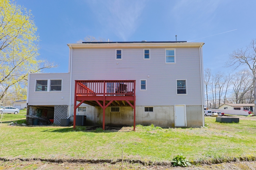 Bellingham, Massachusetts 02019, United States, 4 Bedrooms Bedrooms, ,3 BathroomsBathrooms,Residential,Active,115588