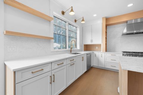 12 Daley Hingham MA 02043