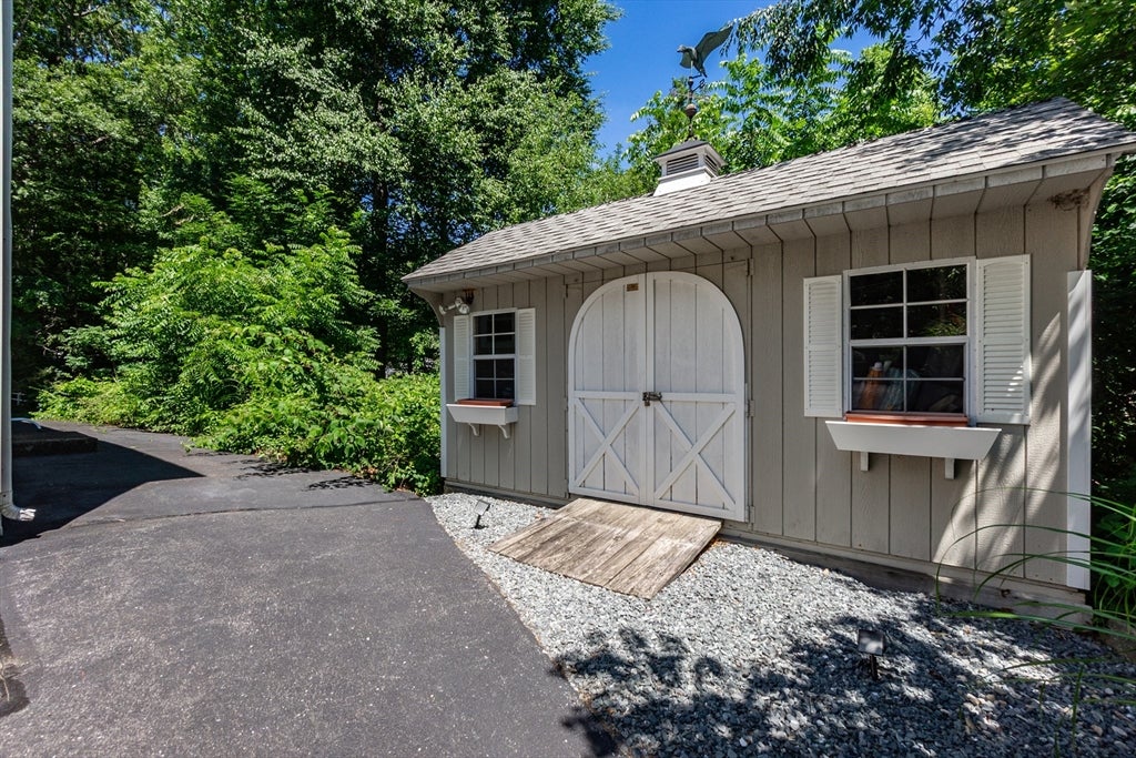 26 Sharon Pkwy, North Smithfield, RI, 26 Sharon Pkwy, North Smithfield, RI Photo #40