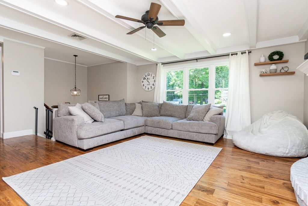 26 Sharon Pkwy, North Smithfield, RI, 26 Sharon Pkwy, North Smithfield, RI Photo #9