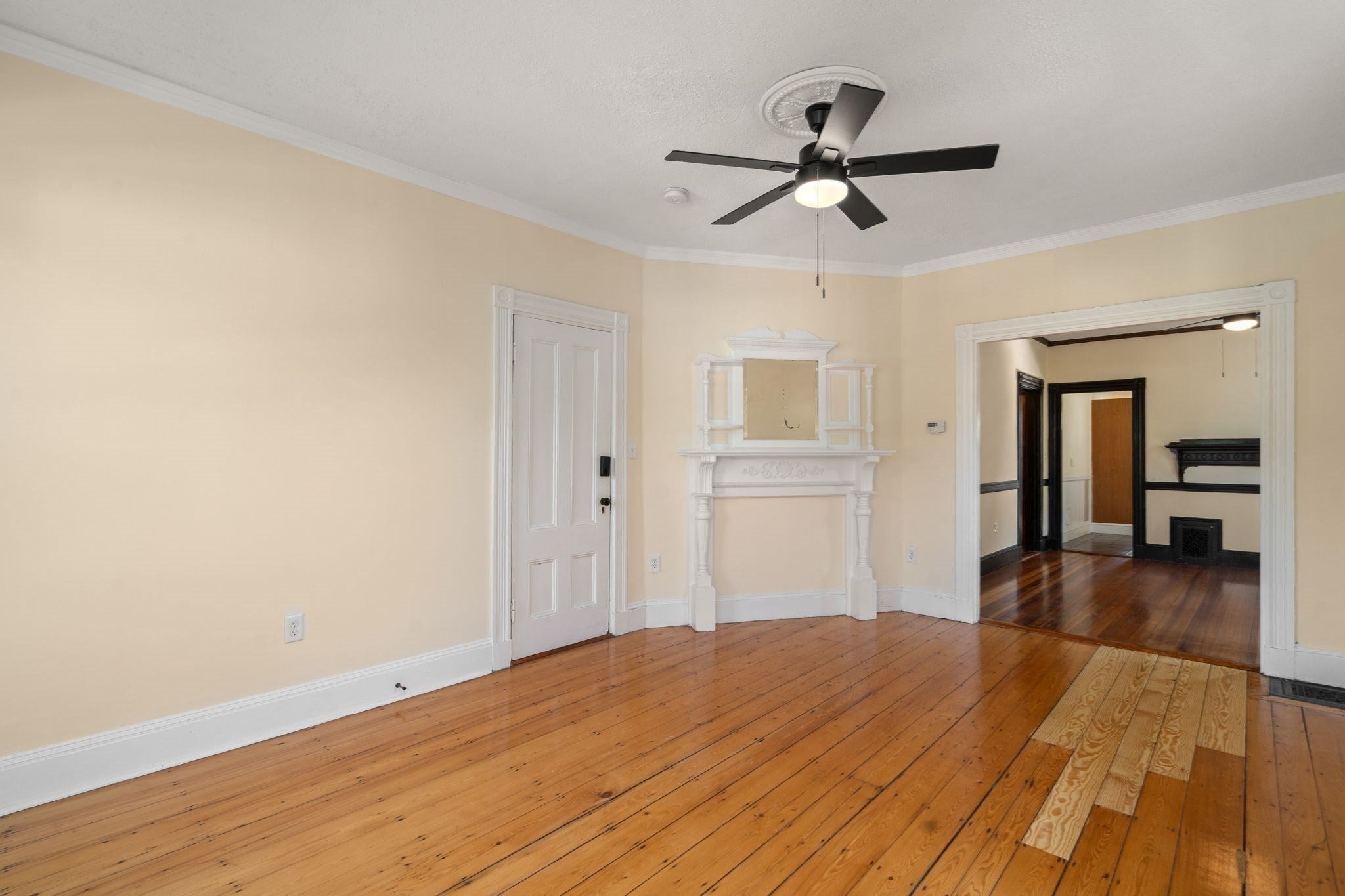 32 Thornton ST #2, Boston, MA Photo #3