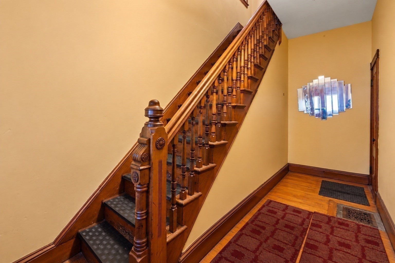 32 Thornton ST #2, Boston, MA Photo #16