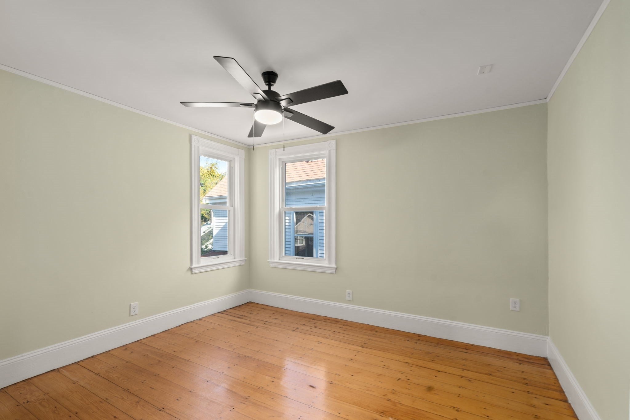 32 Thornton ST #2, Boston, MA Photo #7