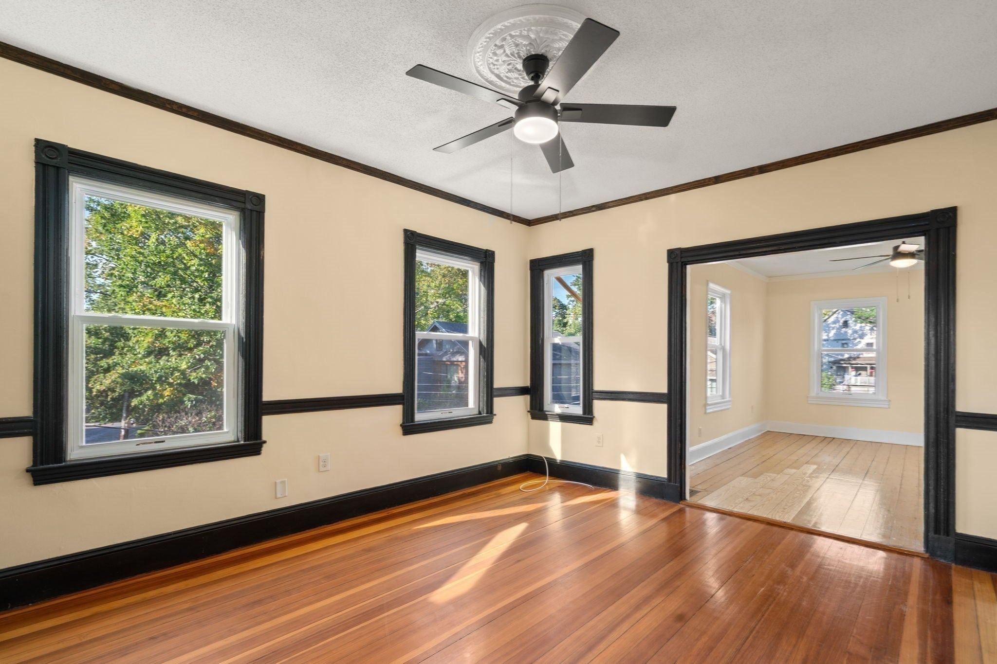 32 Thornton ST #2, Boston, MA Photo #10