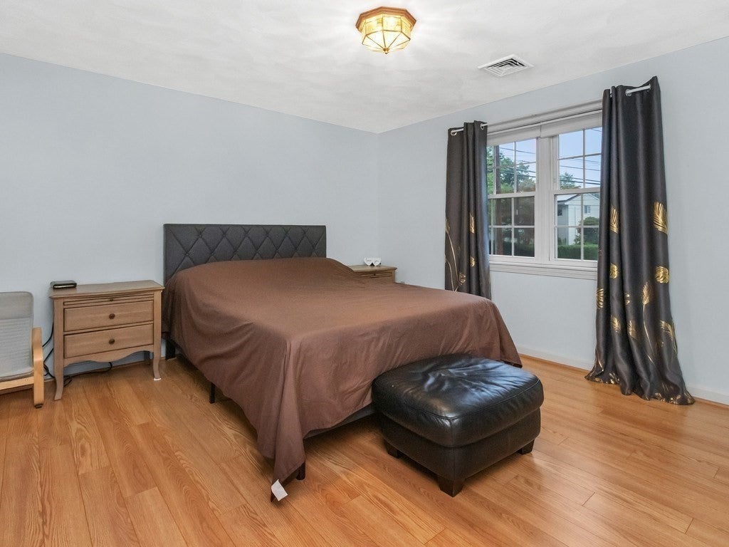 22 Abbott Road, Waltham, MA, 22 Abbott Road, Waltham, MA Photo #15