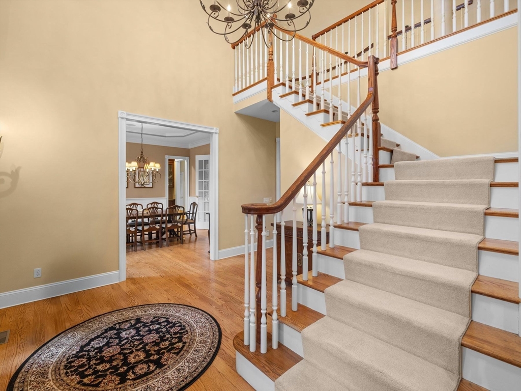 14 Olde Hickory Path