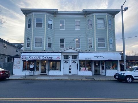 113 S Union Lawrence MA 01843