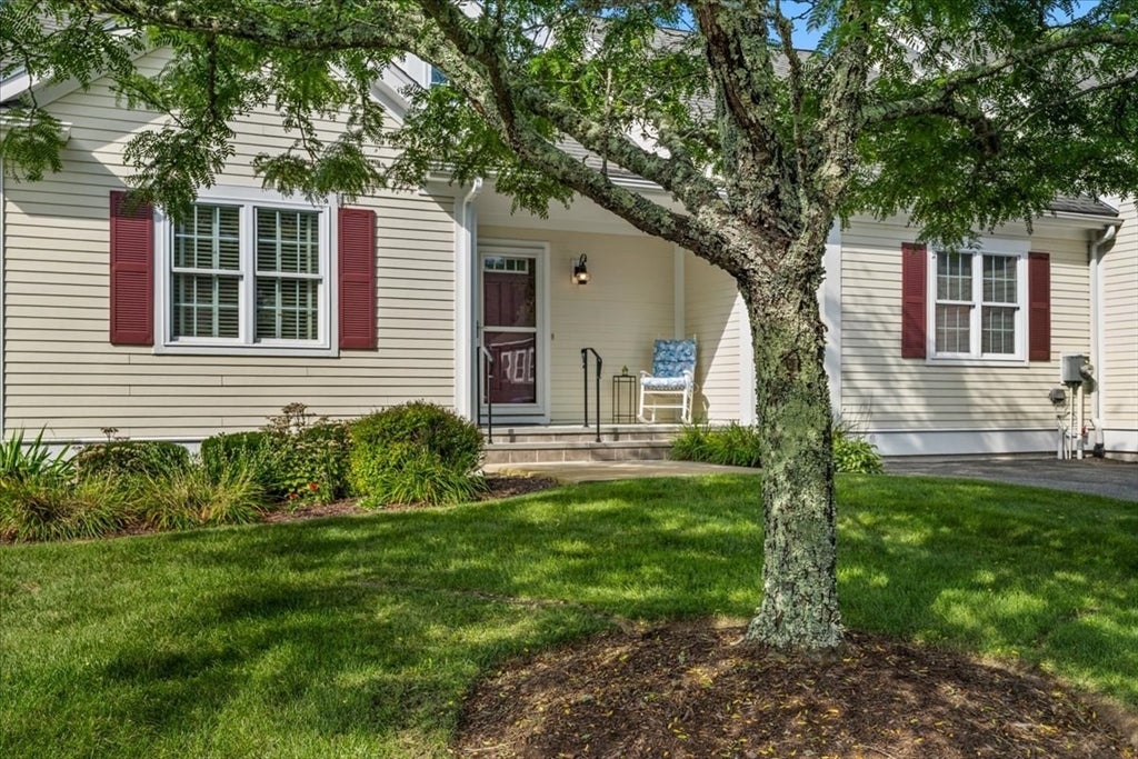 6 Lebaron Blvd #6, Lakeville, MA Photo #4