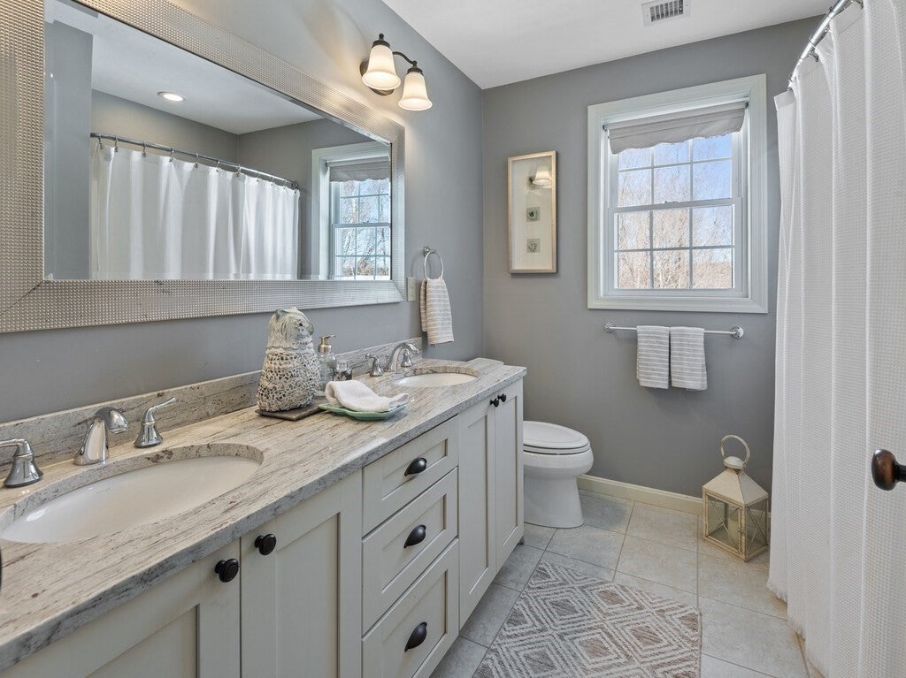 8A Maple St #1, Southborough, MA, 8A Maple St #1, Southborough, MA Photo #27