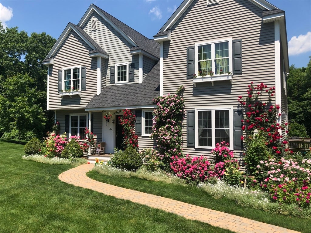 8A Maple St #1, Southborough, MA, 8A Maple St #1, Southborough, MA Photo #1