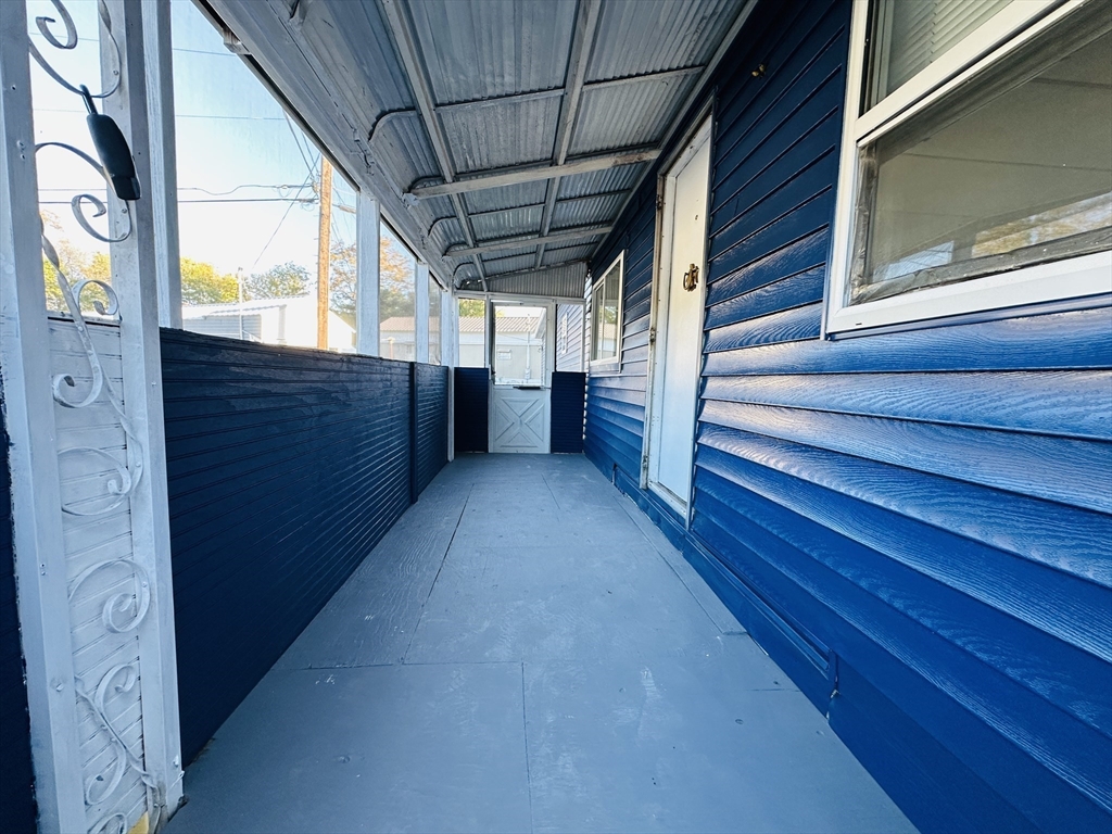 1790 Massachusetts Ave 25A