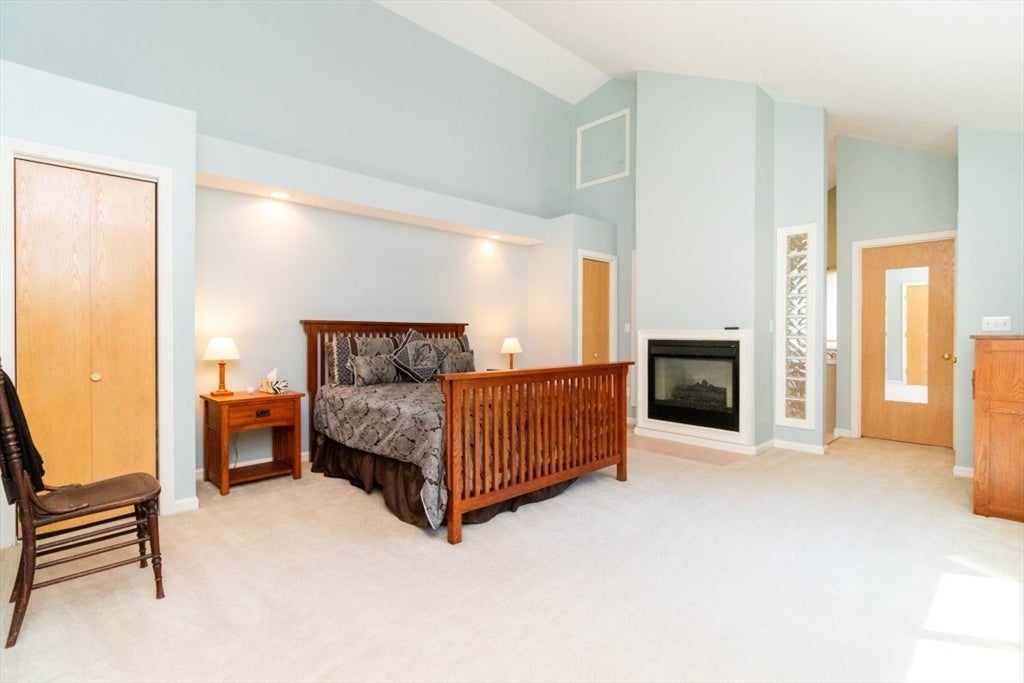 60 Algonquin Trail 60