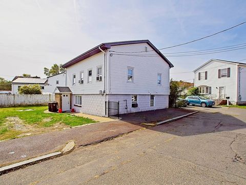 Photo of 1 Washington St, Revere, MA 02151 (MLS # 73441827)
