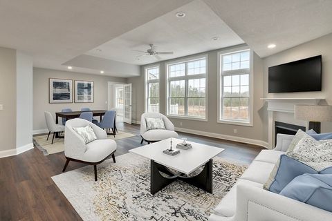 32 Lodge Lane 32 Wilbraham MA 01095