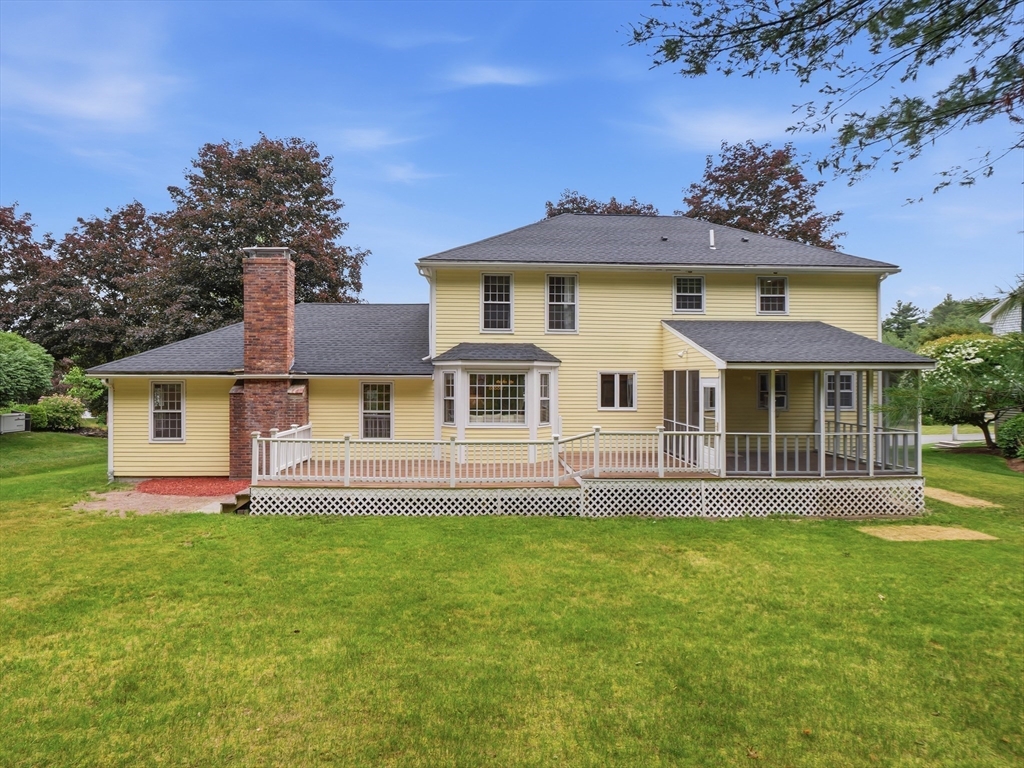 4 Nicoll Dr