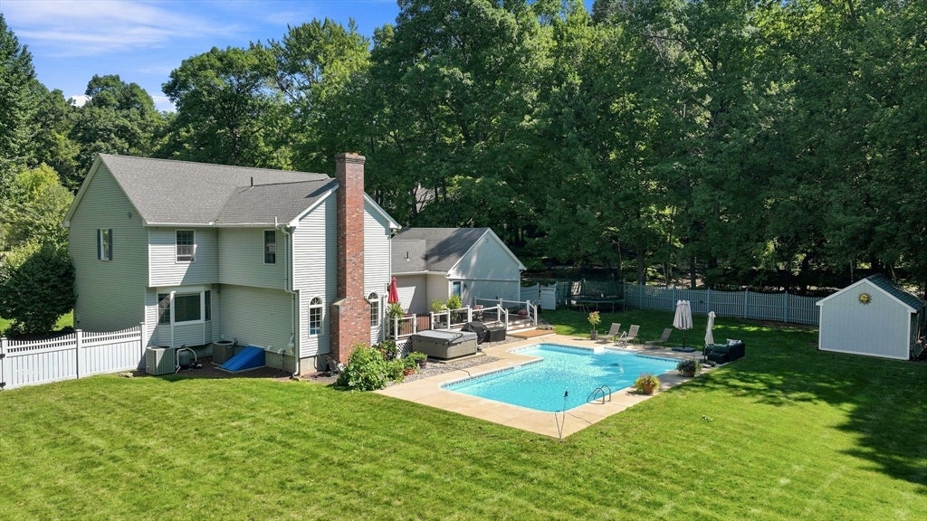 7 Deer Run Dr, Wilbraham, MA, 7 Deer Run Dr, Wilbraham, MA Photo #36