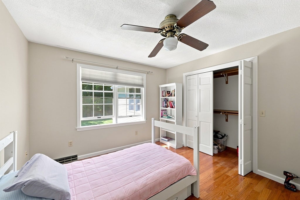 7 Deer Run Dr, Wilbraham, MA, 7 Deer Run Dr, Wilbraham, MA Photo #23