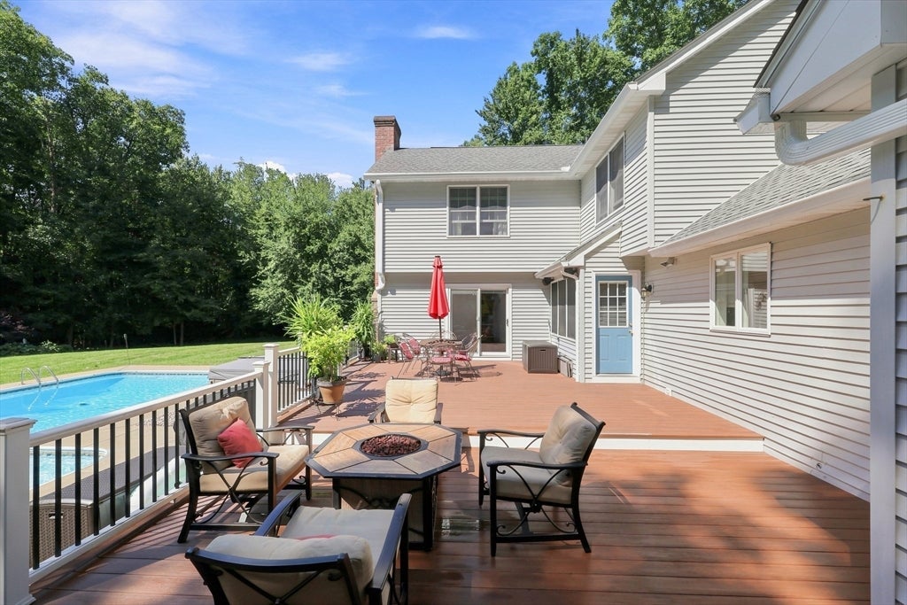 7 Deer Run Dr, Wilbraham, MA, 7 Deer Run Dr, Wilbraham, MA Photo #28