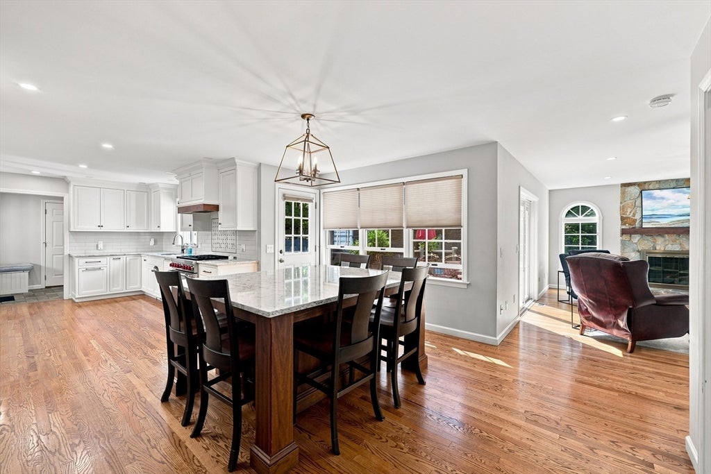 7 Deer Run Dr, Wilbraham, MA, 7 Deer Run Dr, Wilbraham, MA Photo #11