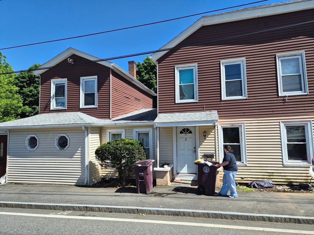 20-24 Lake Street