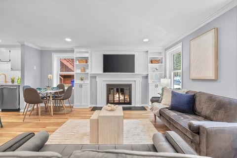 17 Henley St B Boston MA 02129