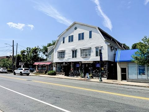 393 Washington St. 3 Braintree MA 02184