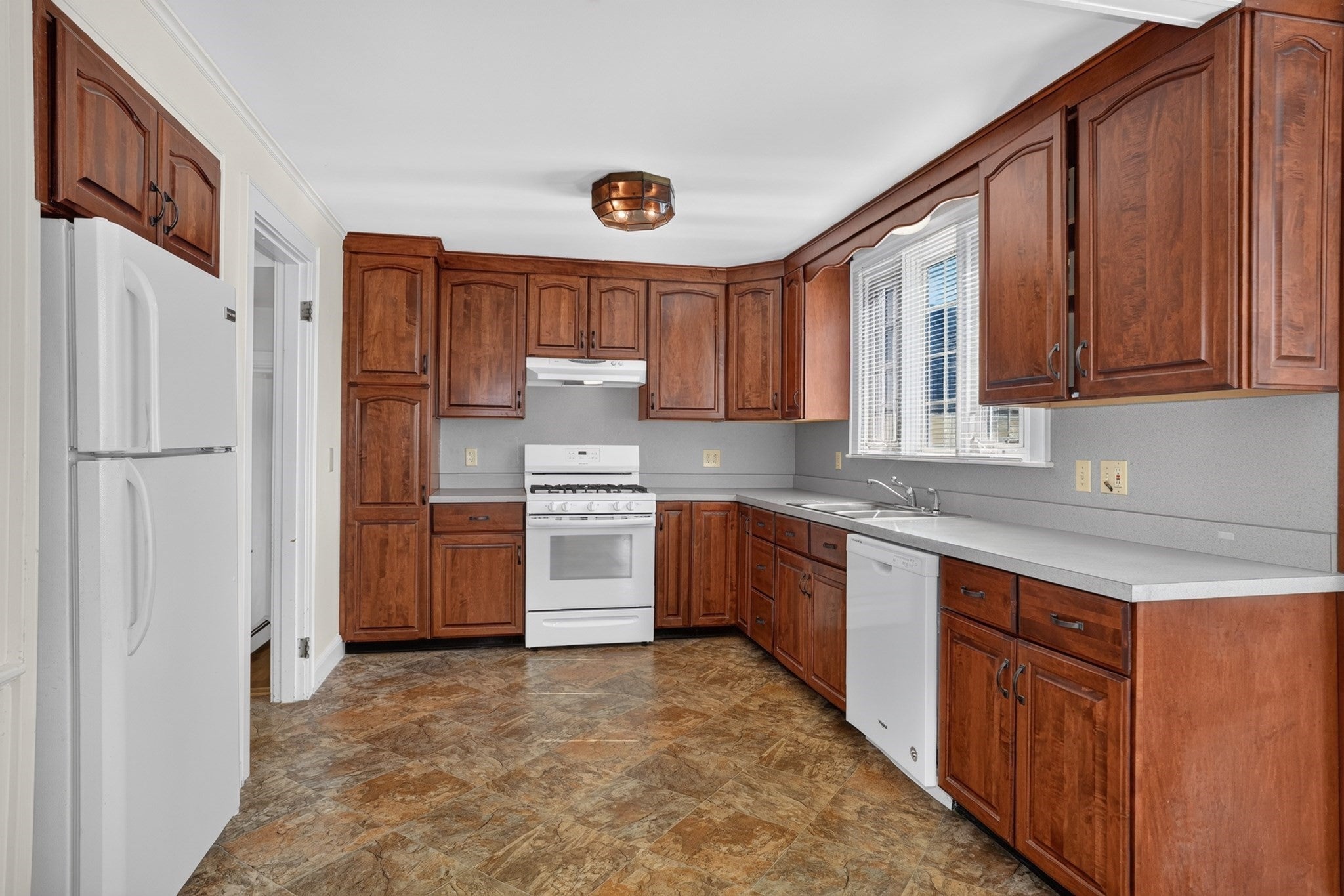 122 Maple Street, Norwood, MA Photo #21
