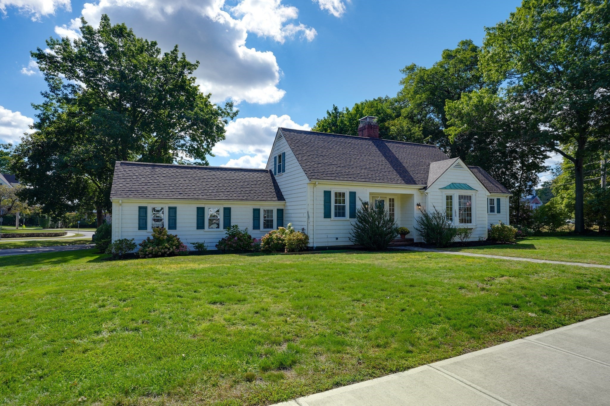 122 Maple Street