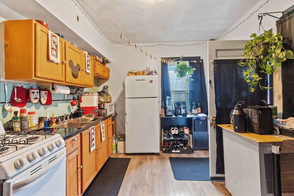 222-R Kimball St
