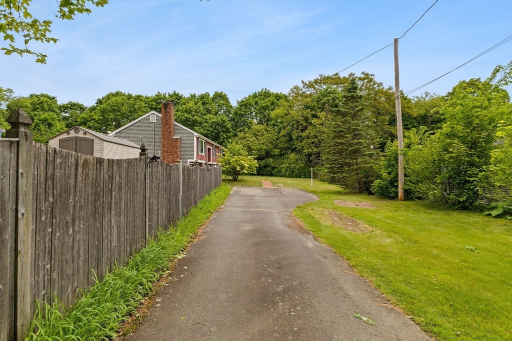 34 Edgeworth St