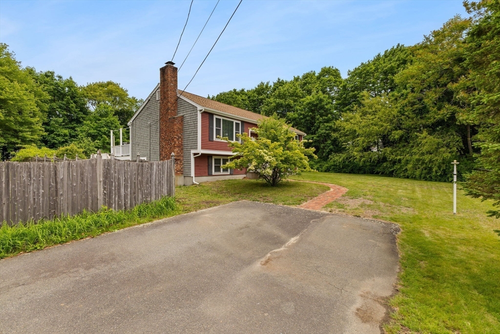 34 Edgeworth St