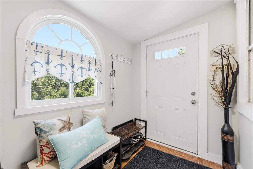 14 Valley View Way, Shirley, MA Photo #2