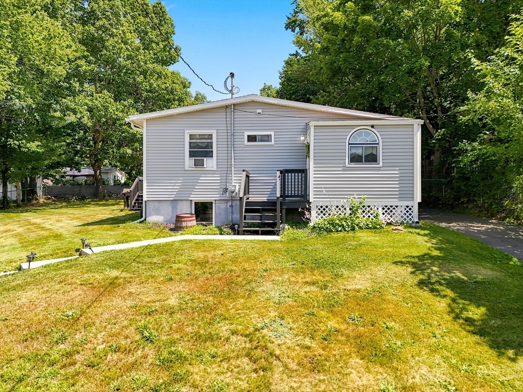 14 Valley View Way, Shirley, MA Photo #28