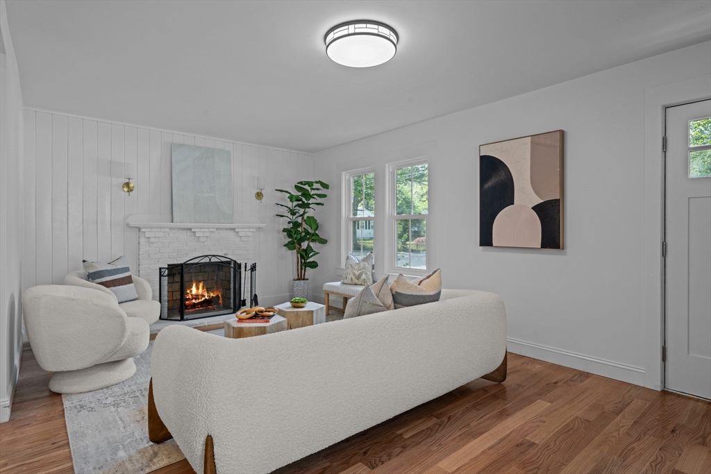 96 Alden St