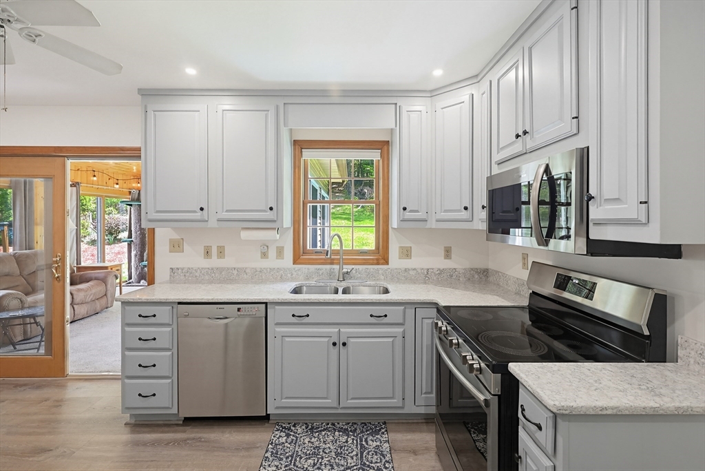 459 Millers Falls Rd, Northfield, MA Photo #17
