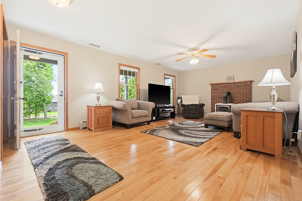 459 Millers Falls Rd, Northfield, MA Photo #5