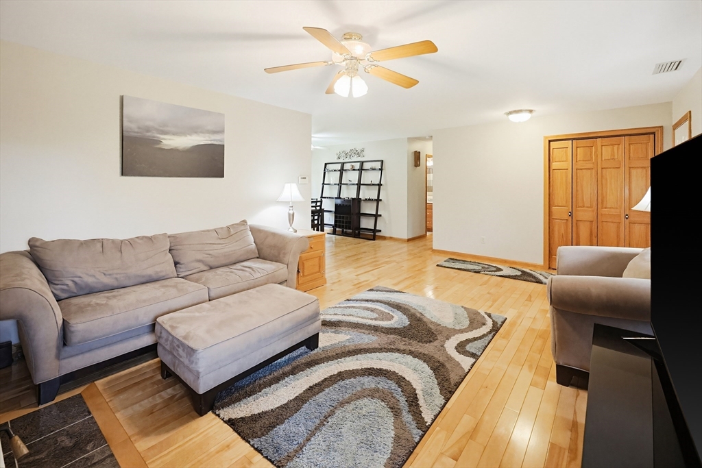 459 Millers Falls Rd, Northfield, MA Photo #6