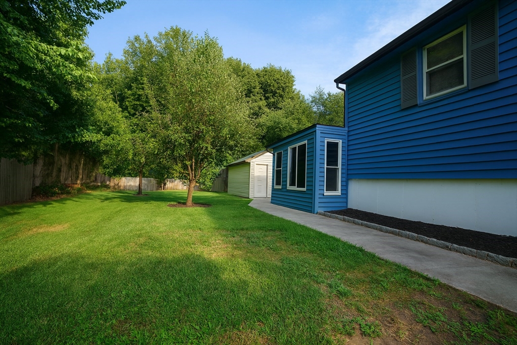 64 Drake Ave