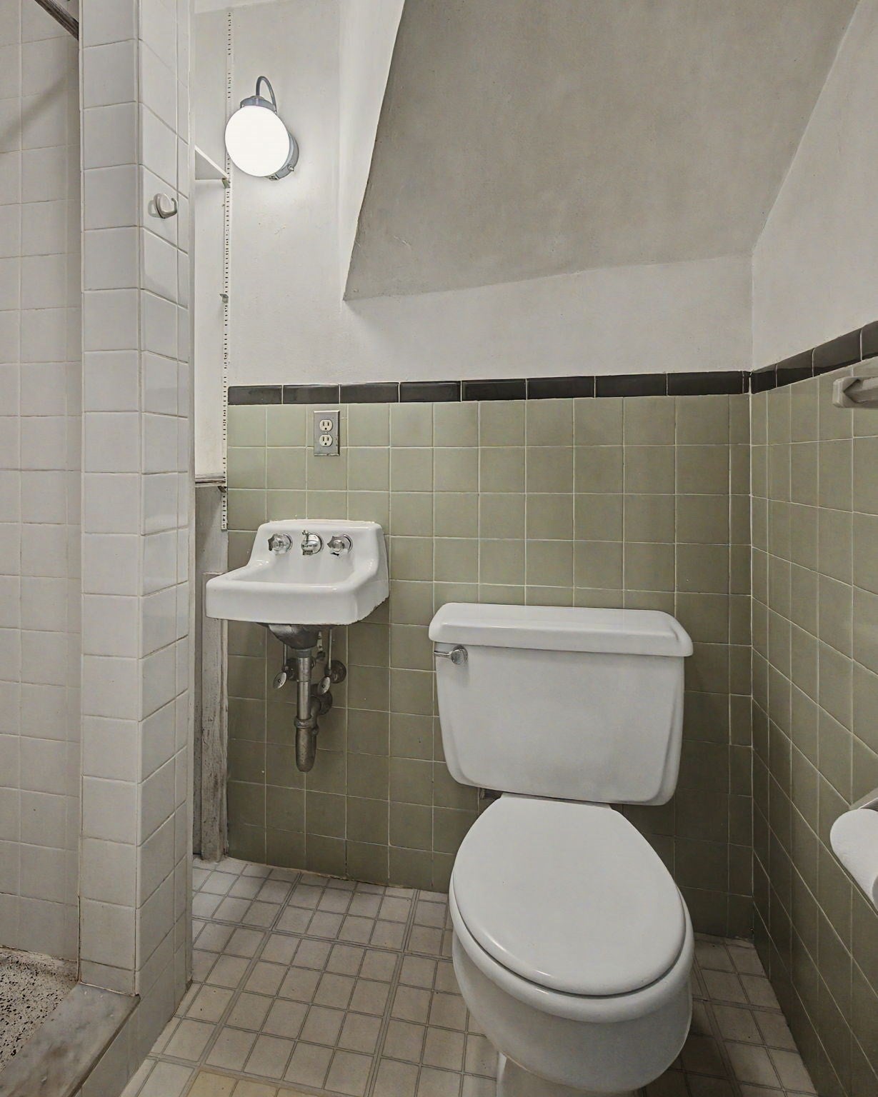 68 Coles Meadow Rd, Northampton, MA, 68 Coles Meadow Rd, Northampton, MA Photo #31