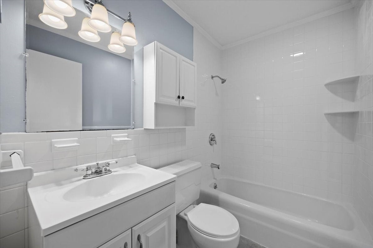 1 Chapel Hill Dr #10, Plymouth, MA, 1 Chapel Hill Dr #10, Plymouth, MA Photo #12