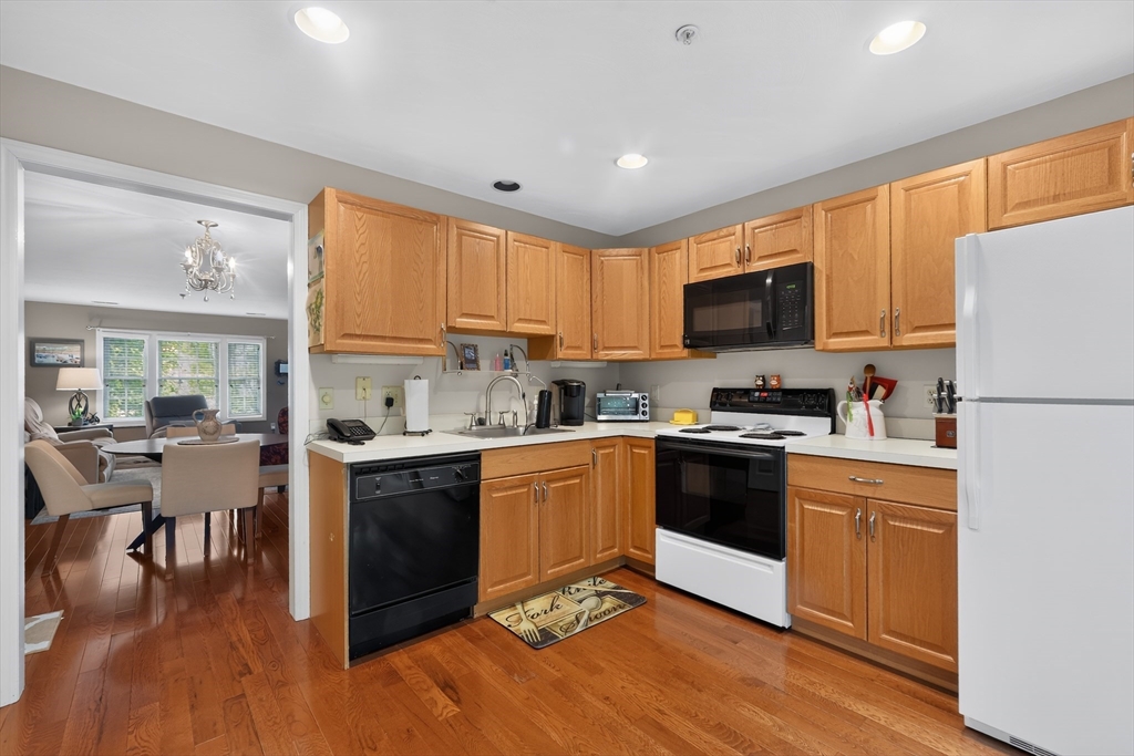 396 Boston Rd 106